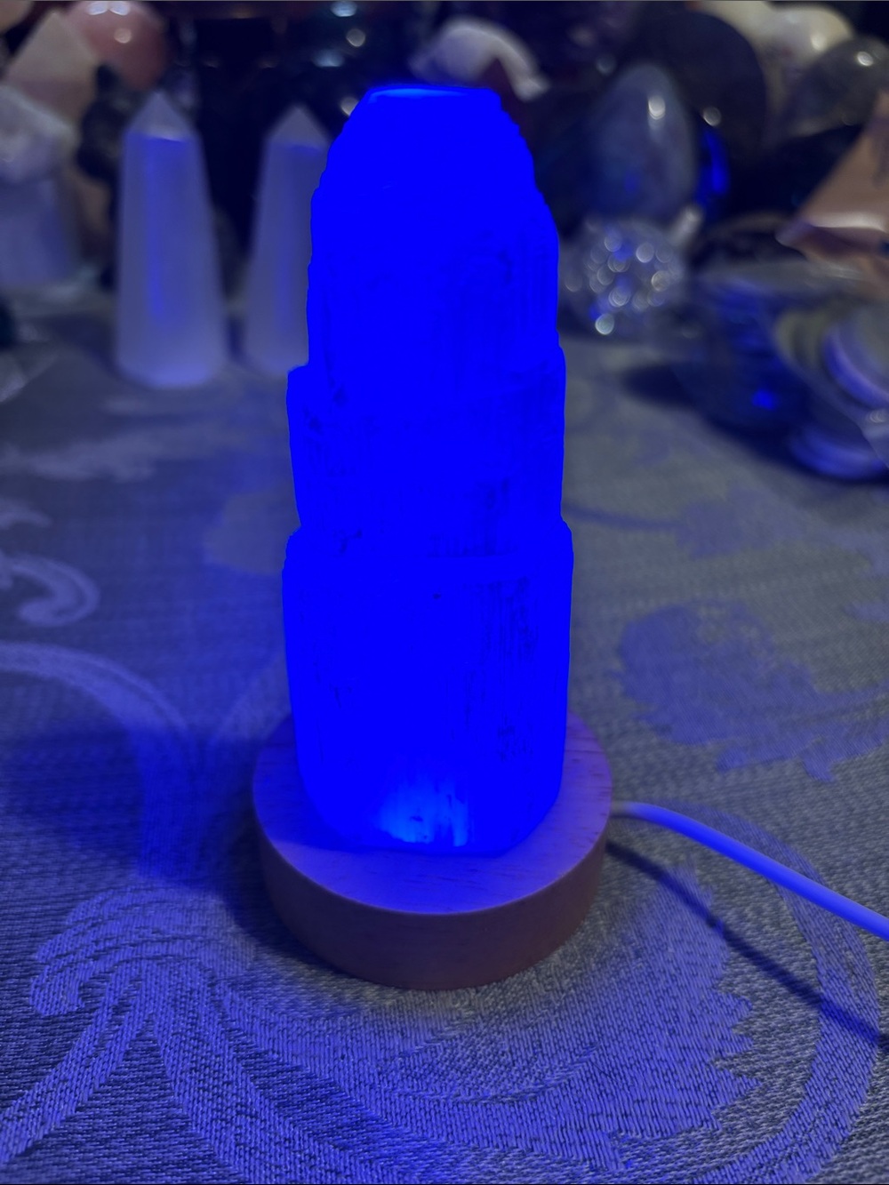 Tiered selenite tower lamp